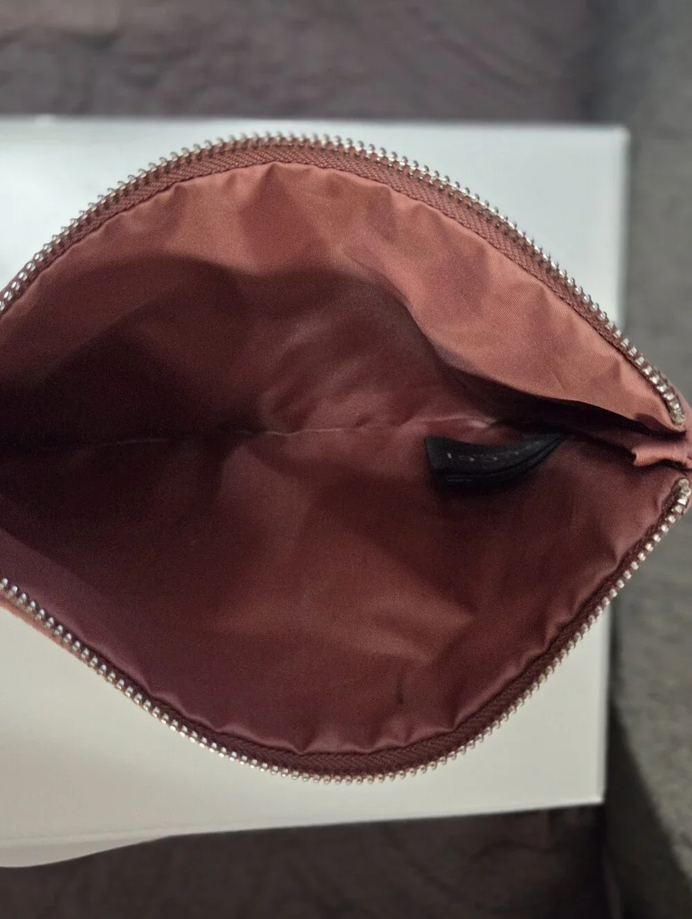 Gucci Parfums Dusty Rose Suede-Look Cosmetic Pouch Vintage Beauty Bag